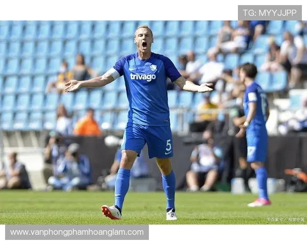 门兴本赛季定位球表现稳健，攻防效率持续提升