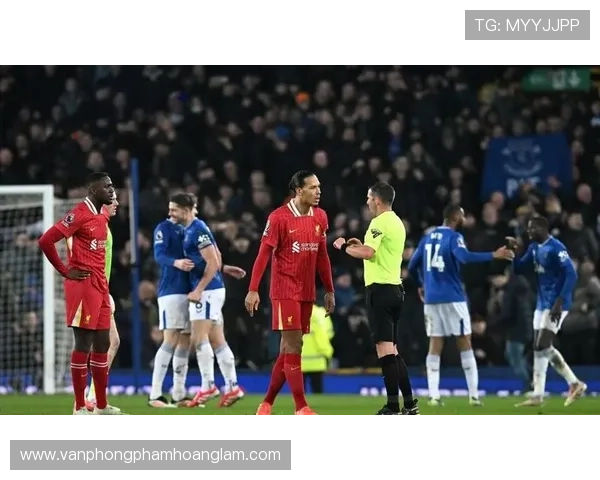 利物浦中场跑动增强但控场效率下降,稳定性承压