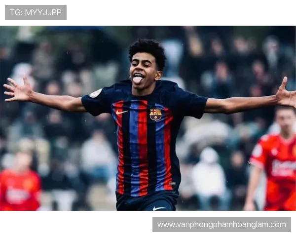 巴尔科拉与亚马尔天赋兑现速度及比赛影响力对比分析